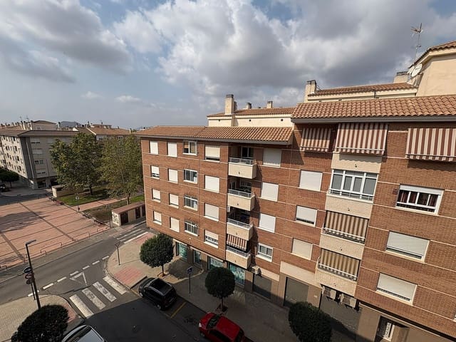 3 slaapkamer Appartement te koop in Petrel / Petrer met zwembad garage - € 196.000 (Ref: 9522928)