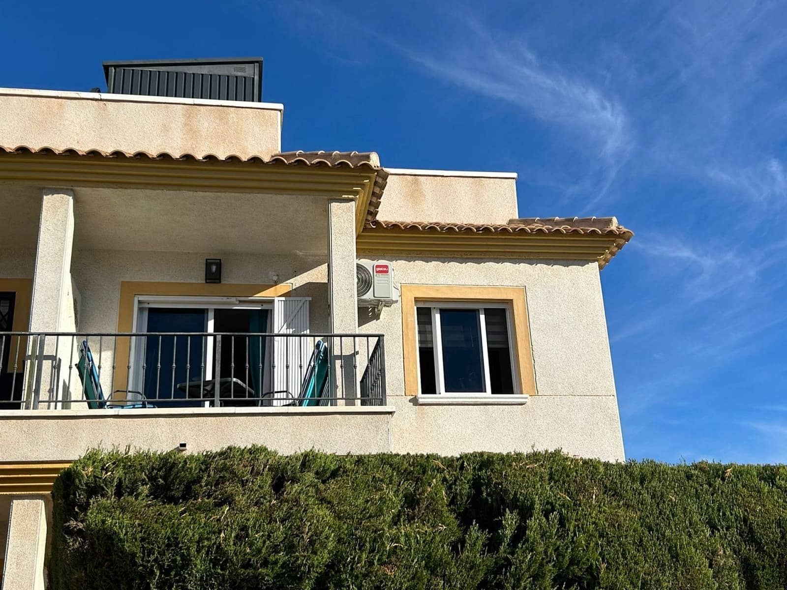 2 bedroom Apartment for sale in Villamartin with pool - € 128,000 (Ref: 9522935)