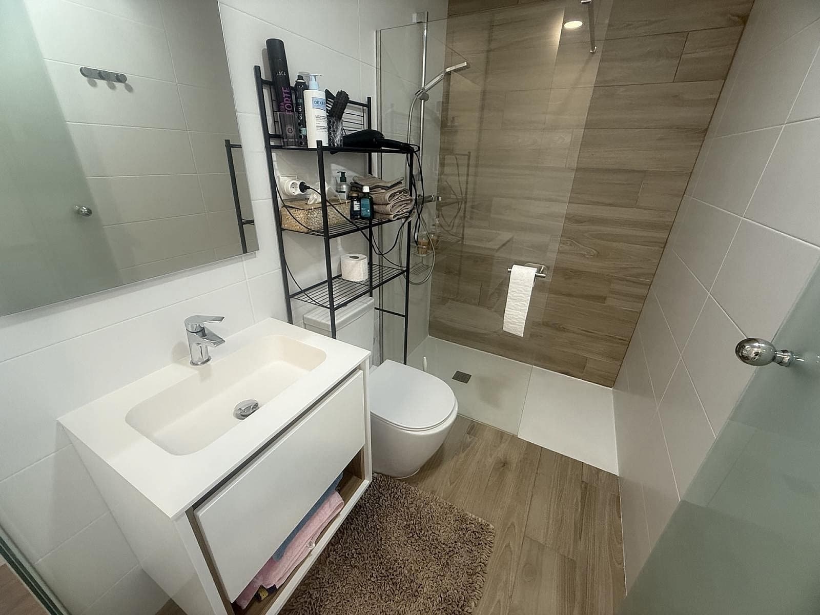 2 bedroom Apartment for sale in Los Montesinos with pool - € 274,950 (Ref: 9522936)