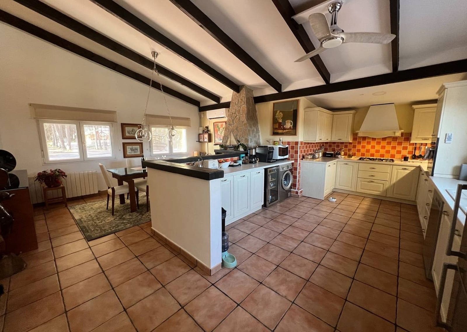 Chalet de 4 habitaciones en Salinas en venta con piscina garaje - 399.995 € (Ref: 9522944)