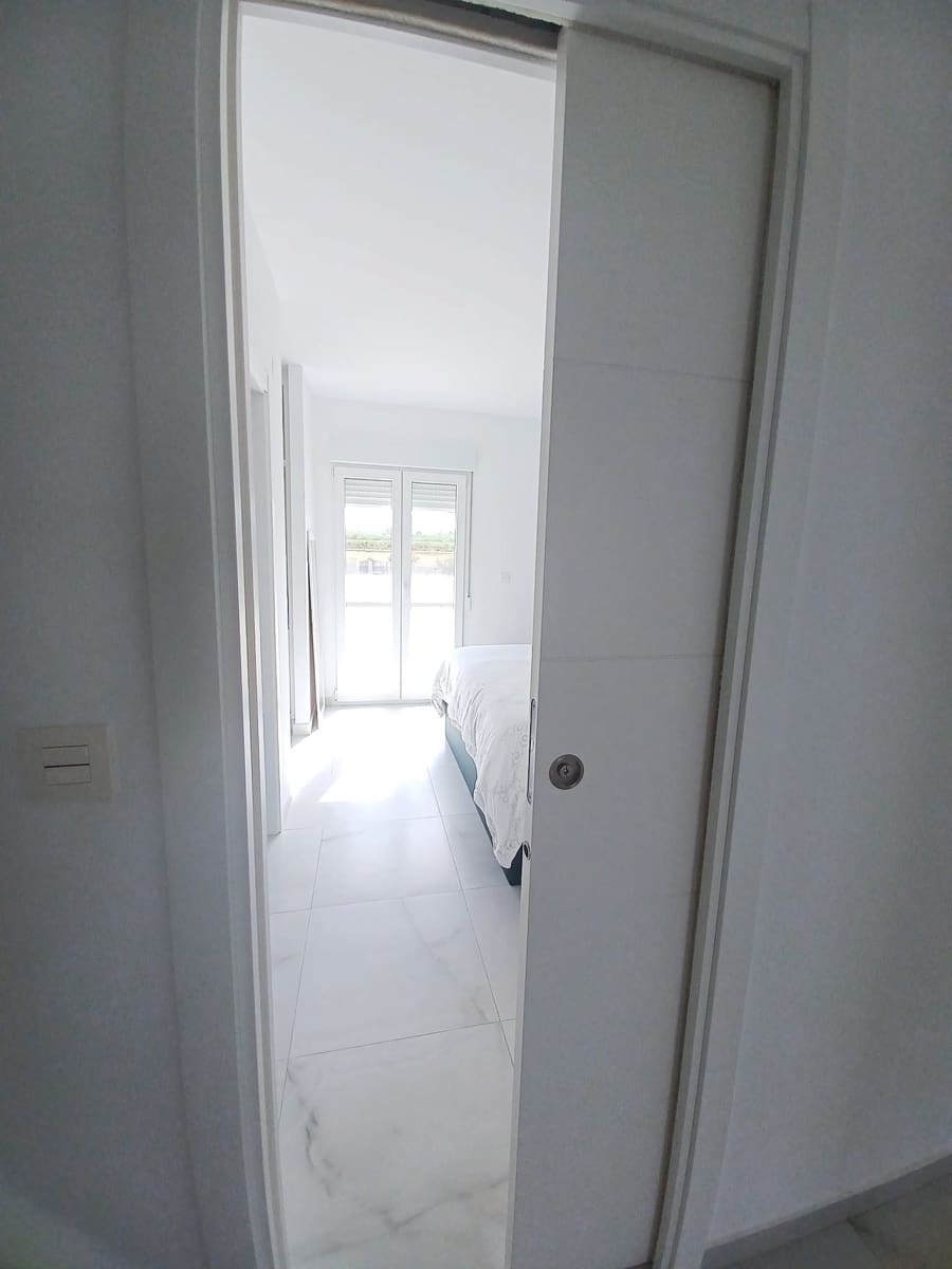 6 Zimmer Villa zu verkaufen in Pinoso mit Pool Garage - 649.995 € (Ref: 9522948)