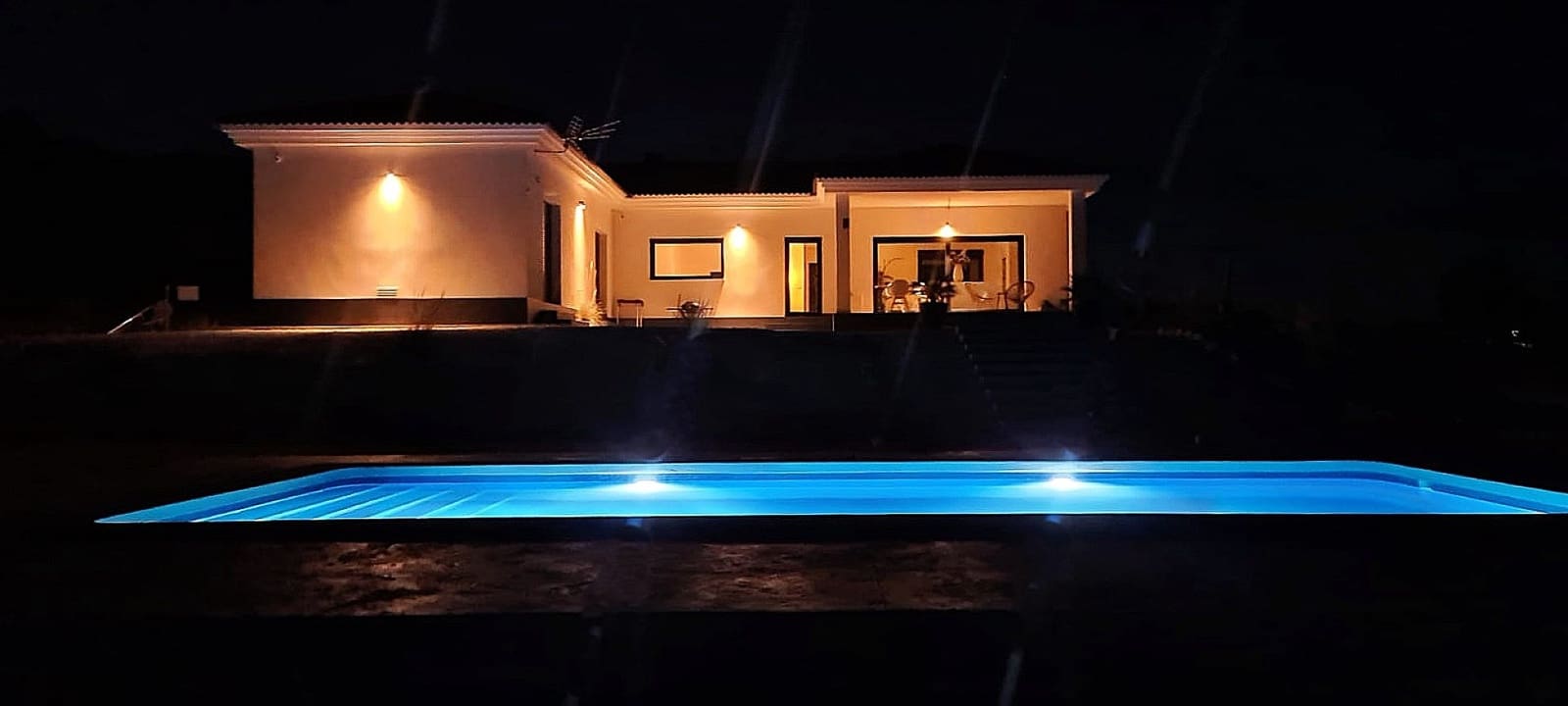 Chalet de 4 habitaciones en Pinoso en venta con piscina - 549.000 € (Ref: 9522949)