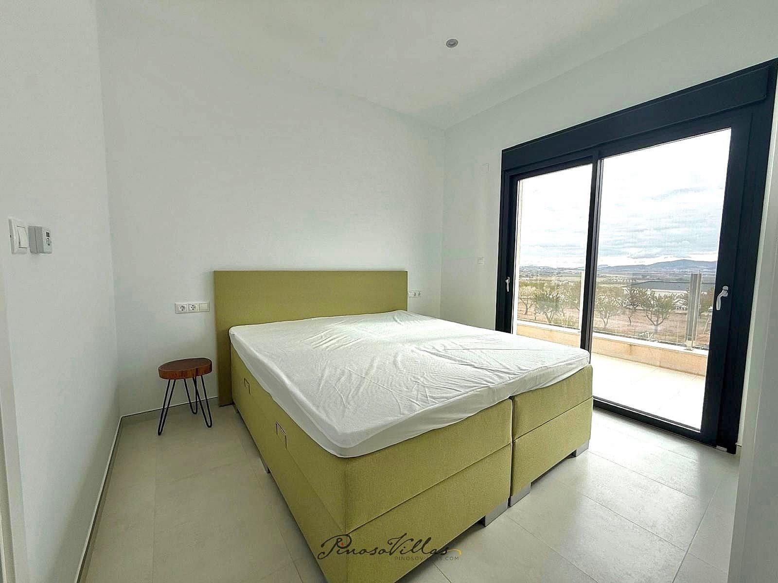 3 Zimmer Villa zu verkaufen in Pinoso mit Pool Garage - 575.000 € (Ref: 9522952)