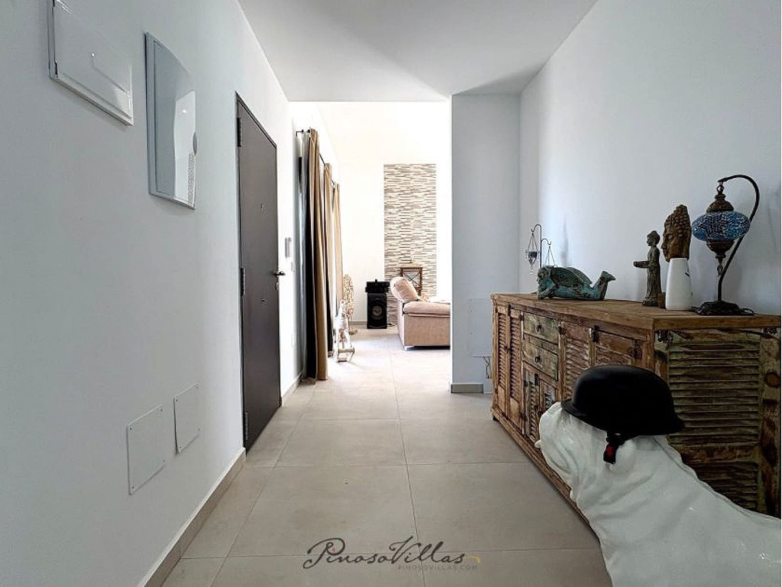 Chalet de 4 habitaciones en Pinoso en venta con piscina - 449.950 € (Ref: 9522956)