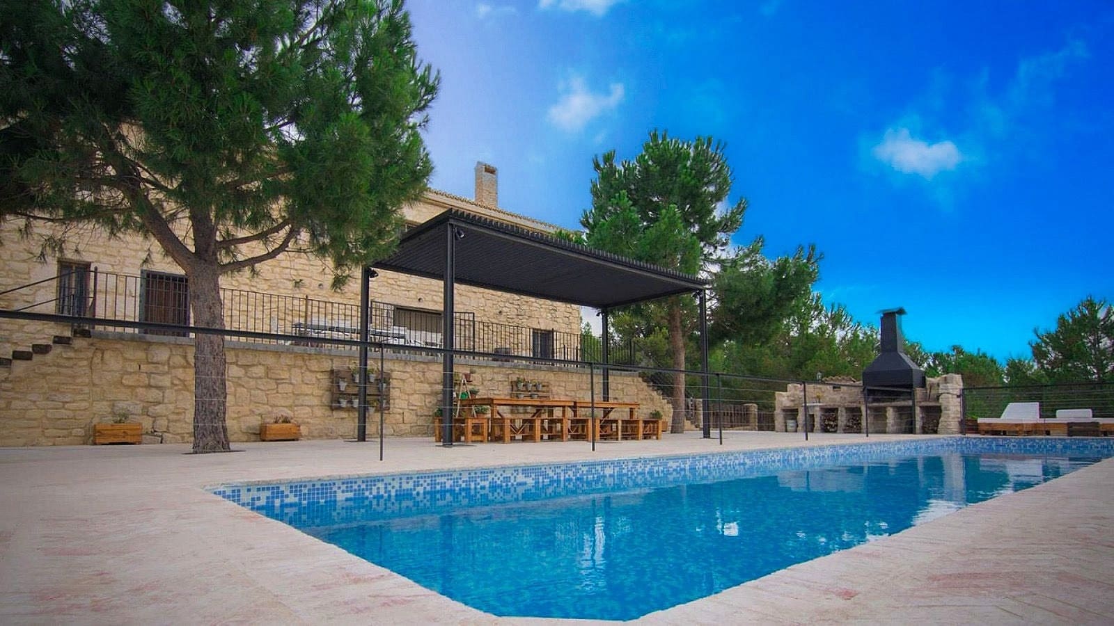 9 chambre Villa/Maison à vendre à Biar avec piscine - 1 000 000 € (Ref: 9522959)