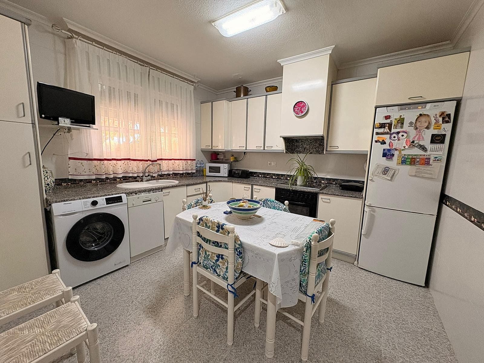 4 quarto Moradia para venda em Monovar / Monover com piscina garagem - 618 000 € (Ref: 9522964)