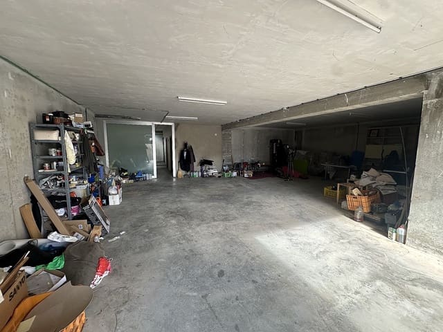 6 sovrum Villa till salu i Yecla med pool garage - 419 995 € (Ref: 9522969)