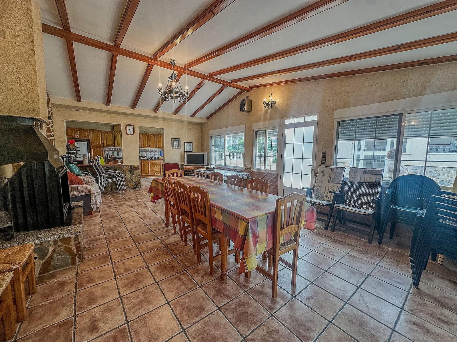 5 Zimmer Villa zu verkaufen in Sax mit Pool Garage - 355.000 € (Ref: 9522972)