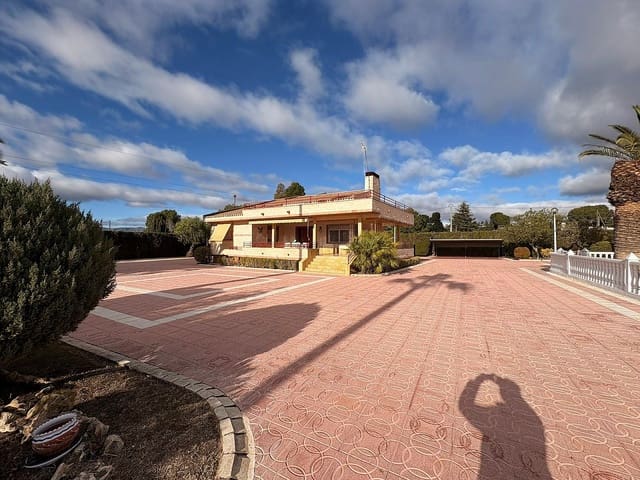 Chalet de 3 habitaciones en Sax en venta con piscina garaje - 575.000 € (Ref: 9522977)