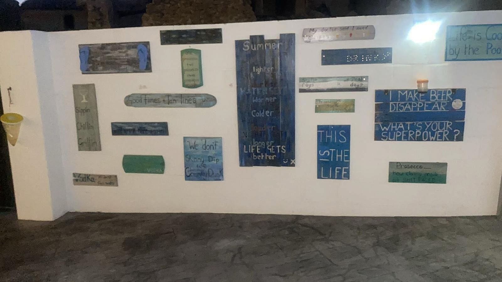 3 bedroom Villa for sale in Caudete with pool - € 249,995 (Ref: 9522979)