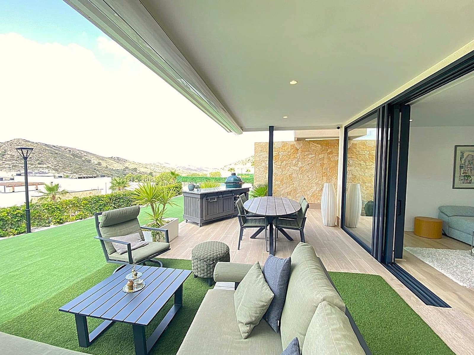 2 Zimmer Villa zu verkaufen in Monforte del Cid mit Pool Garage - 340.000 € (Ref: 9522980)