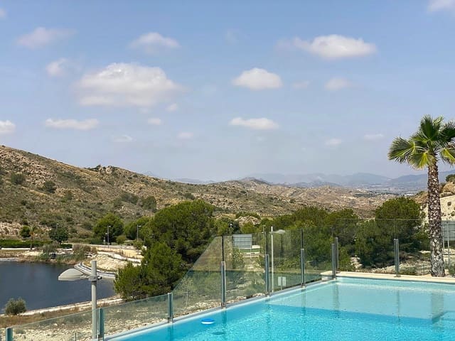 2 Zimmer Villa zu verkaufen in Monforte del Cid mit Pool Garage - 340.000 € (Ref: 9522980)