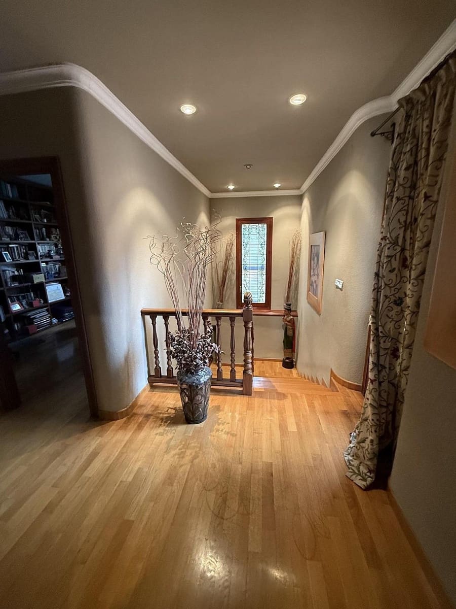 4 chambre Villa/Maison à vendre à Elda avec piscine garage - 385 000 € (Ref: 9522988)