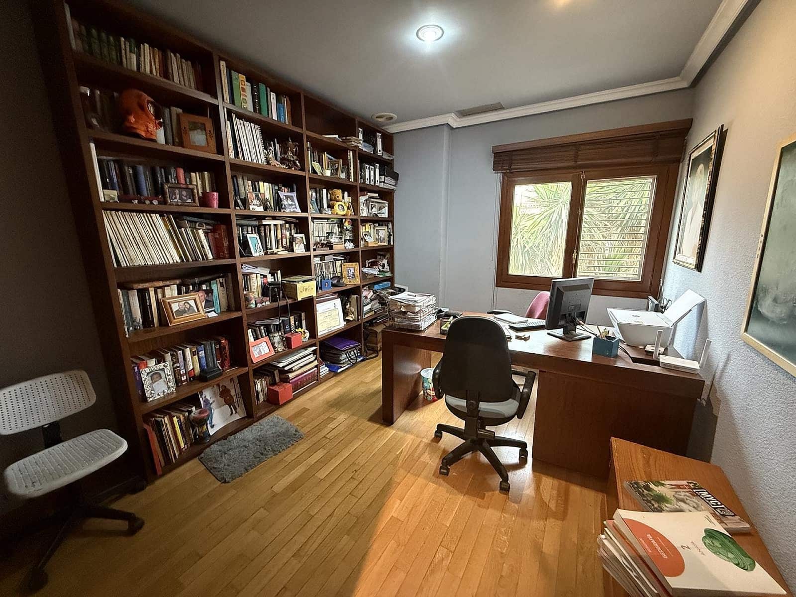 4 chambre Villa/Maison à vendre à Elda avec piscine garage - 385 000 € (Ref: 9522988)