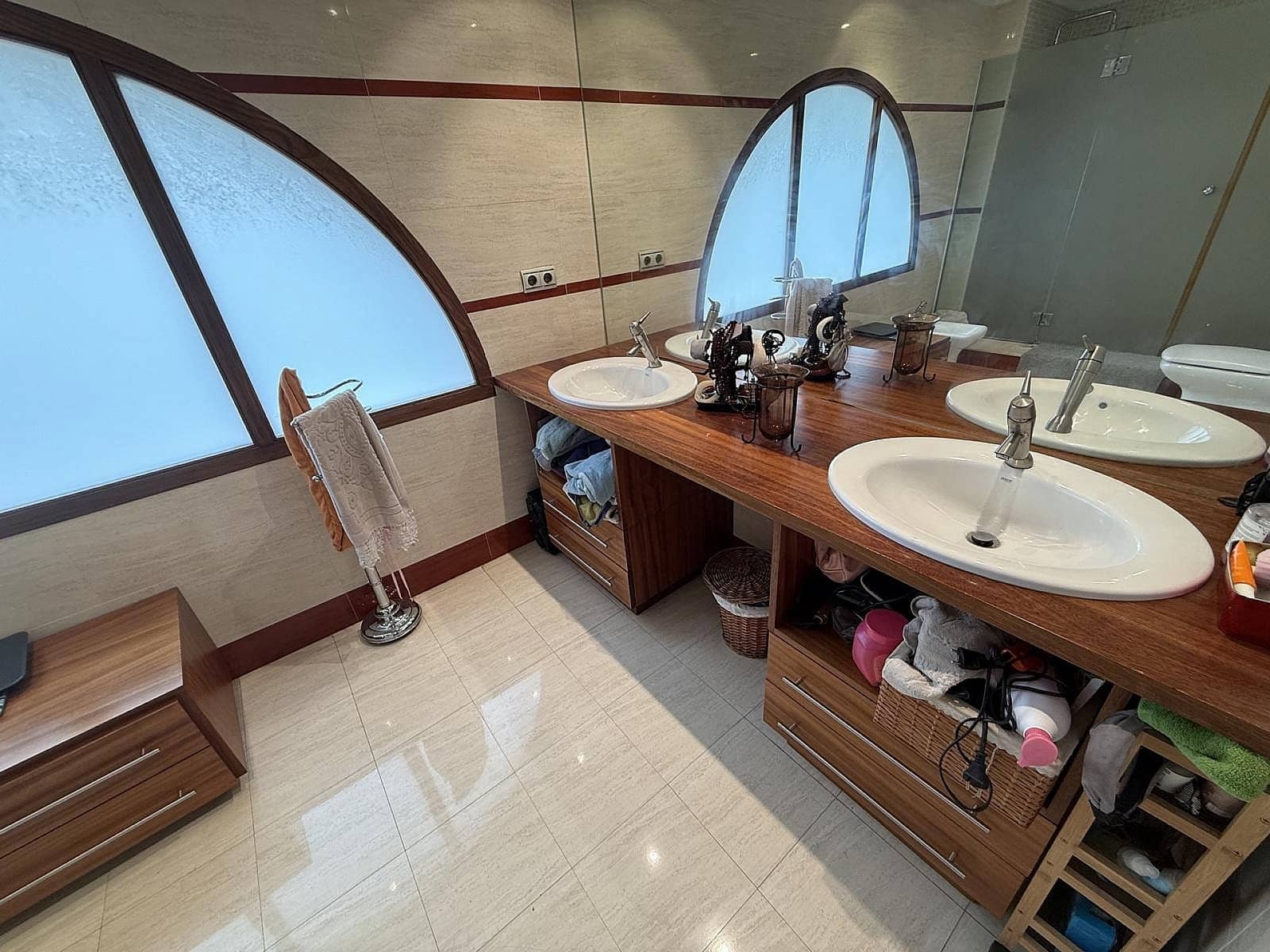 4 chambre Villa/Maison à vendre à Elda avec piscine garage - 385 000 € (Ref: 9522988)