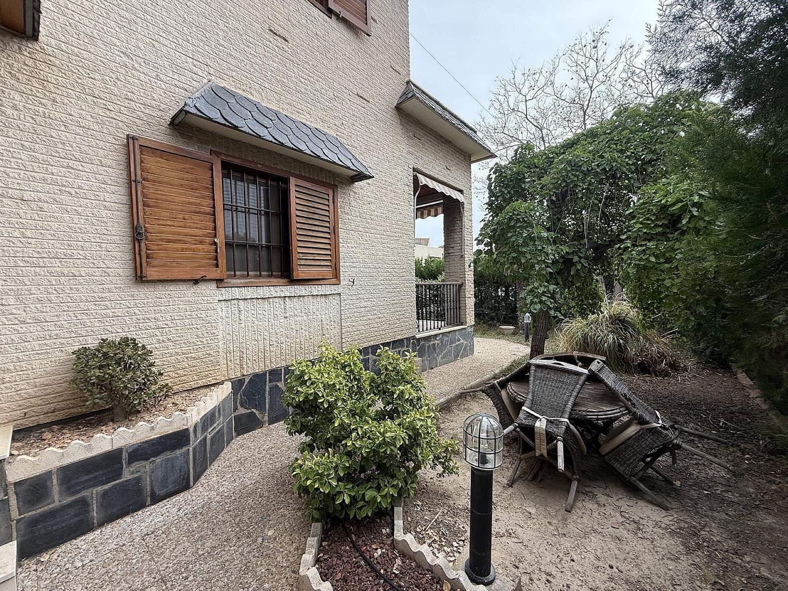 4 chambre Villa/Maison à vendre à Elda avec piscine garage - 385 000 € (Ref: 9522988)