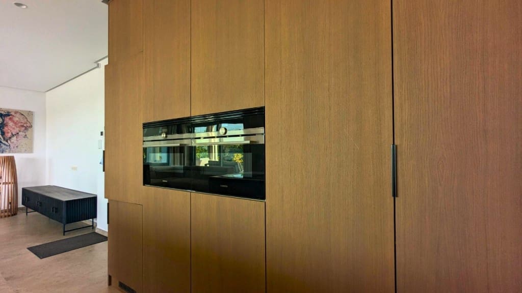 4 bedroom Villa for sale in Benijofar with pool garage - € 1,495,000 (Ref: 9523000)