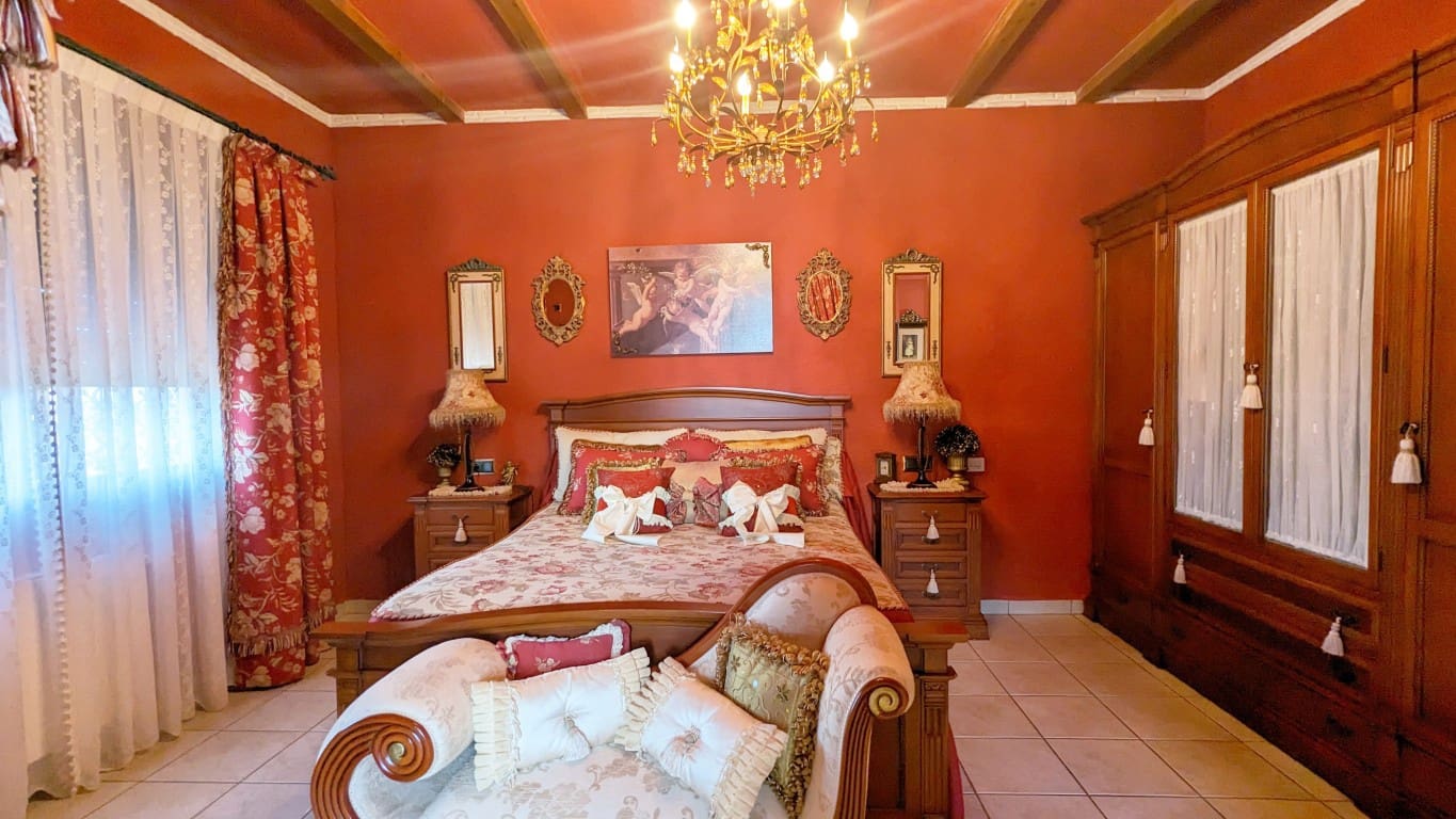 4 makuuhuone Huvila myytävänä paikassa Bigastro mukana uima-altaan 
autotalli - 499 900 € (Ref: 9523005)