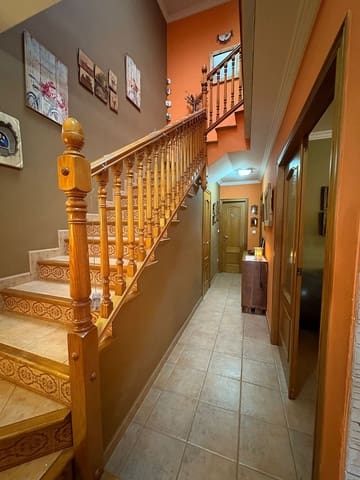 4 slaapkamer Huis te koop in Pinoso met zwembad - € 157.500 (Ref: 9523010)