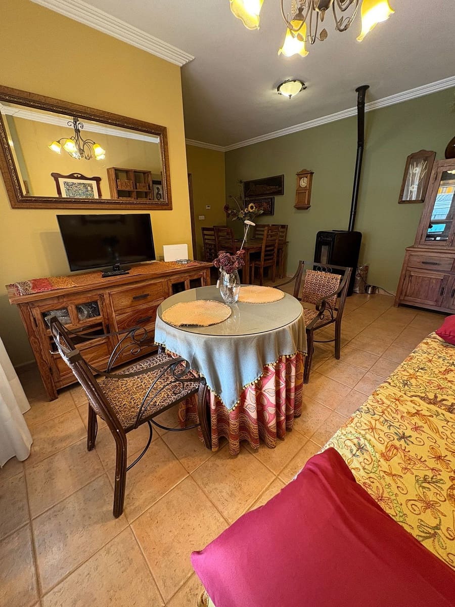 4 slaapkamer Huis te koop in Pinoso met zwembad - € 157.500 (Ref: 9523010)