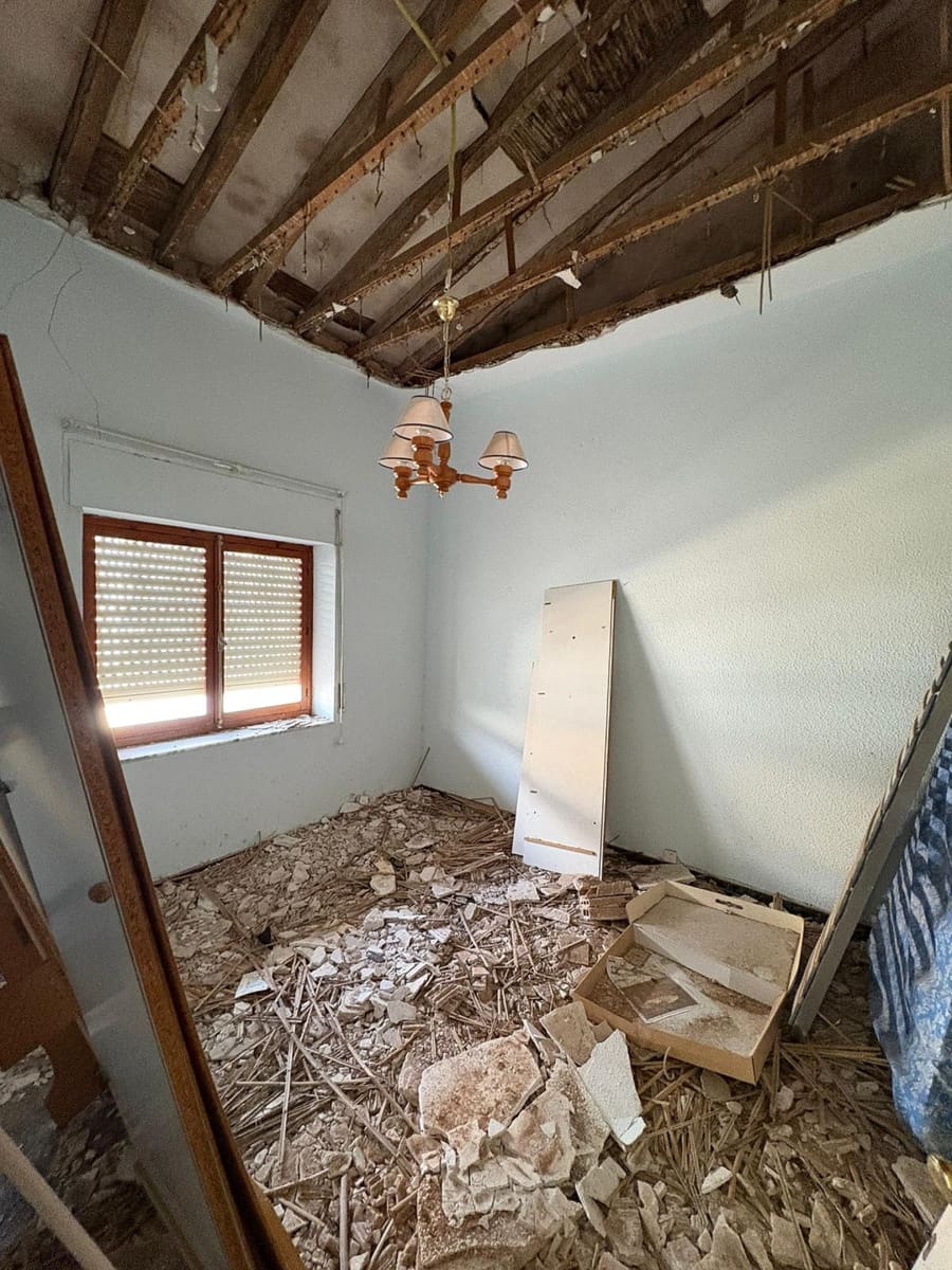 5 sovrum Hus till salu i Pinoso med pool garage - 59 995 € (Ref: 9523011)