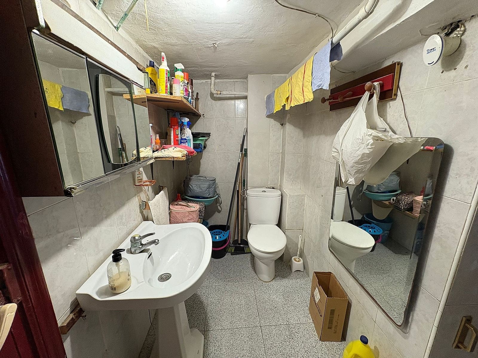 Casa de 4 habitaciones en Petrel / Petrer en venta con piscina - 99.995 € (Ref: 9523014)