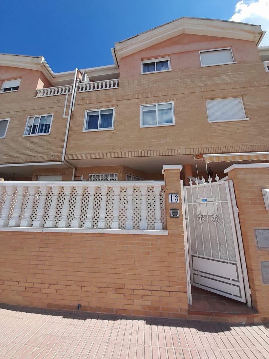 4 quarto Casa em Banda para venda em Monovar / Monover com piscina - 205 000 € (Ref: 9523015)