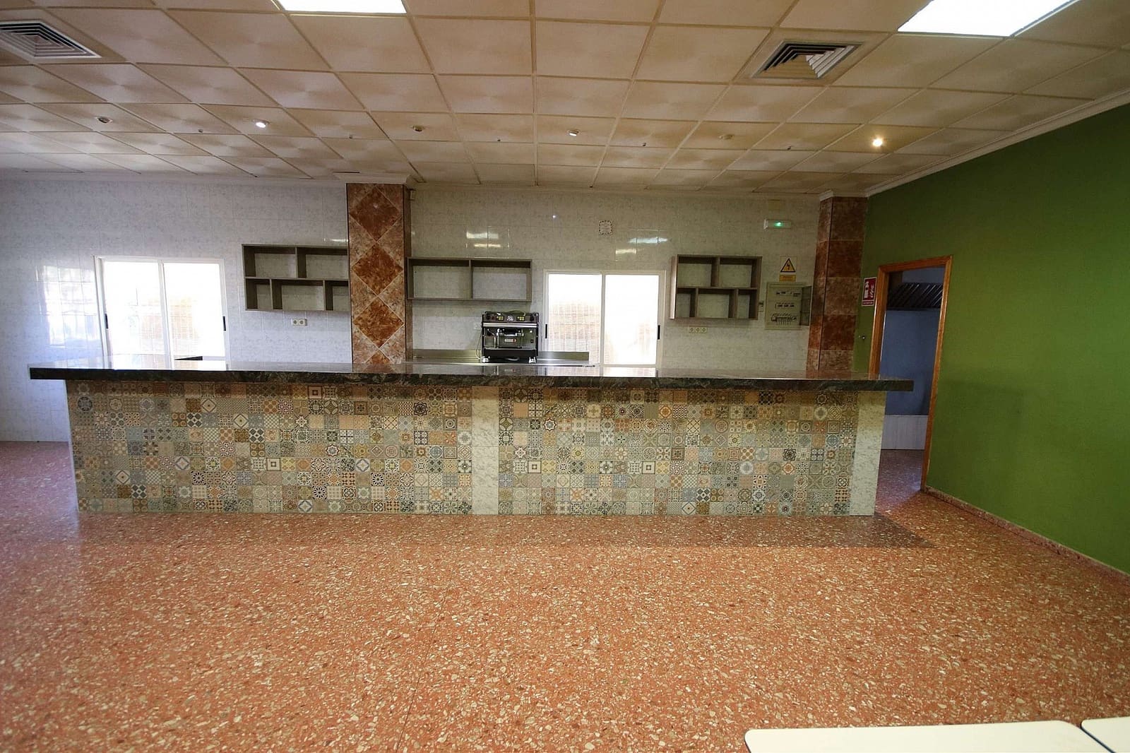 4 soveværelse Erhverv til salg i Monovar / Monover med swimmingpool garage - € 449.995 (Ref: 9529460)