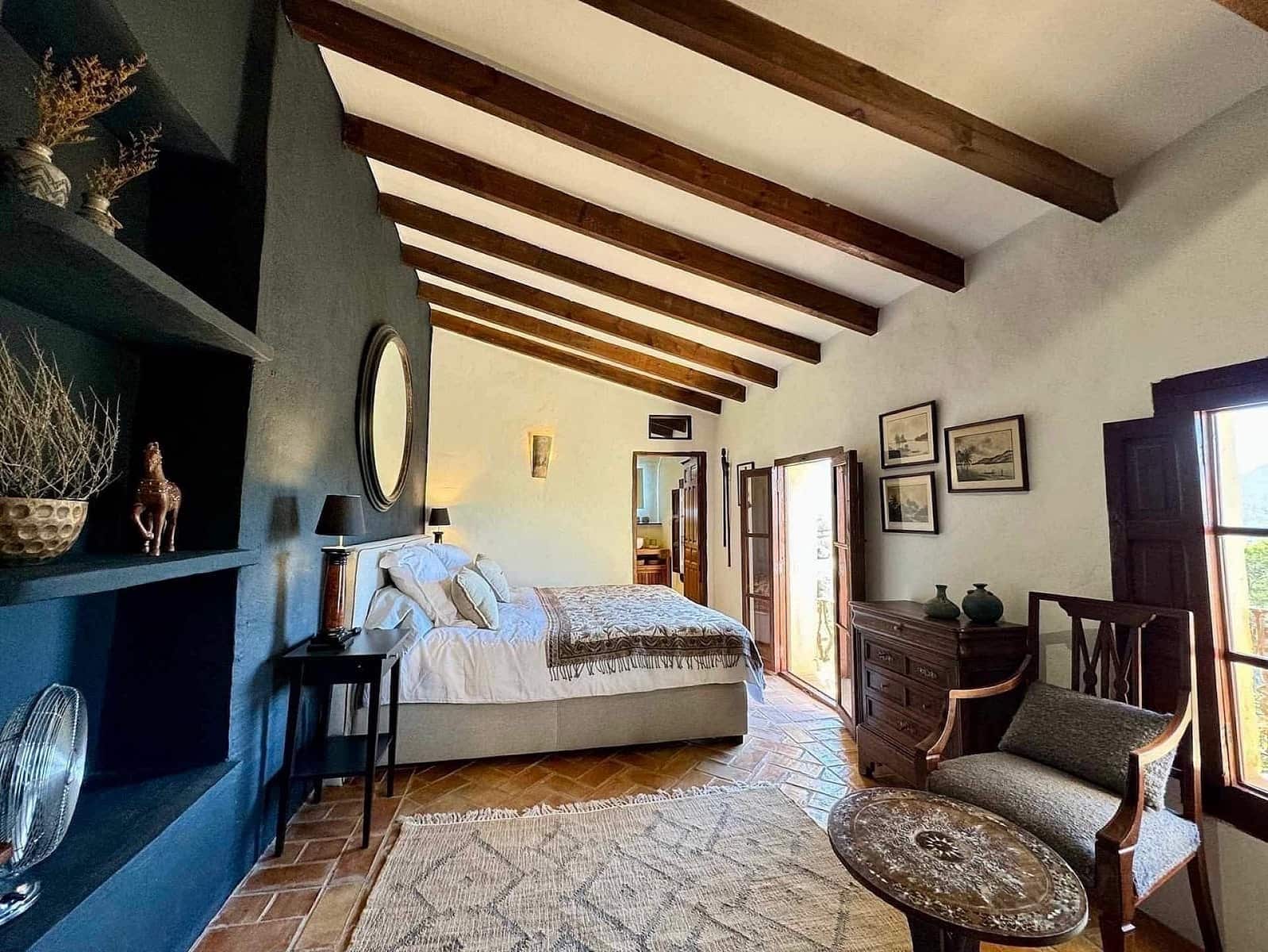 3 Zimmer Villa zu verkaufen in Relleu mit Pool - 695.000 € (Ref: 9535531)