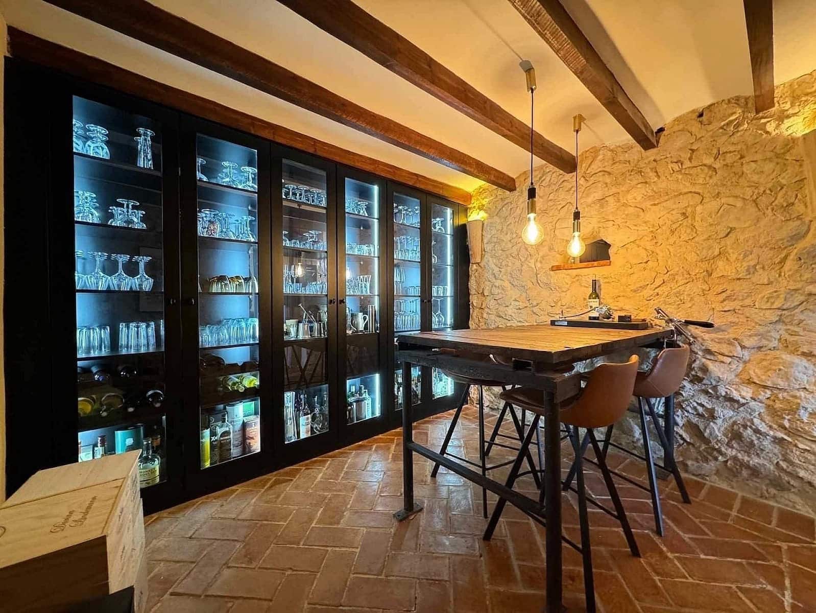 3 Zimmer Villa zu verkaufen in Relleu mit Pool - 695.000 € (Ref: 9535531)