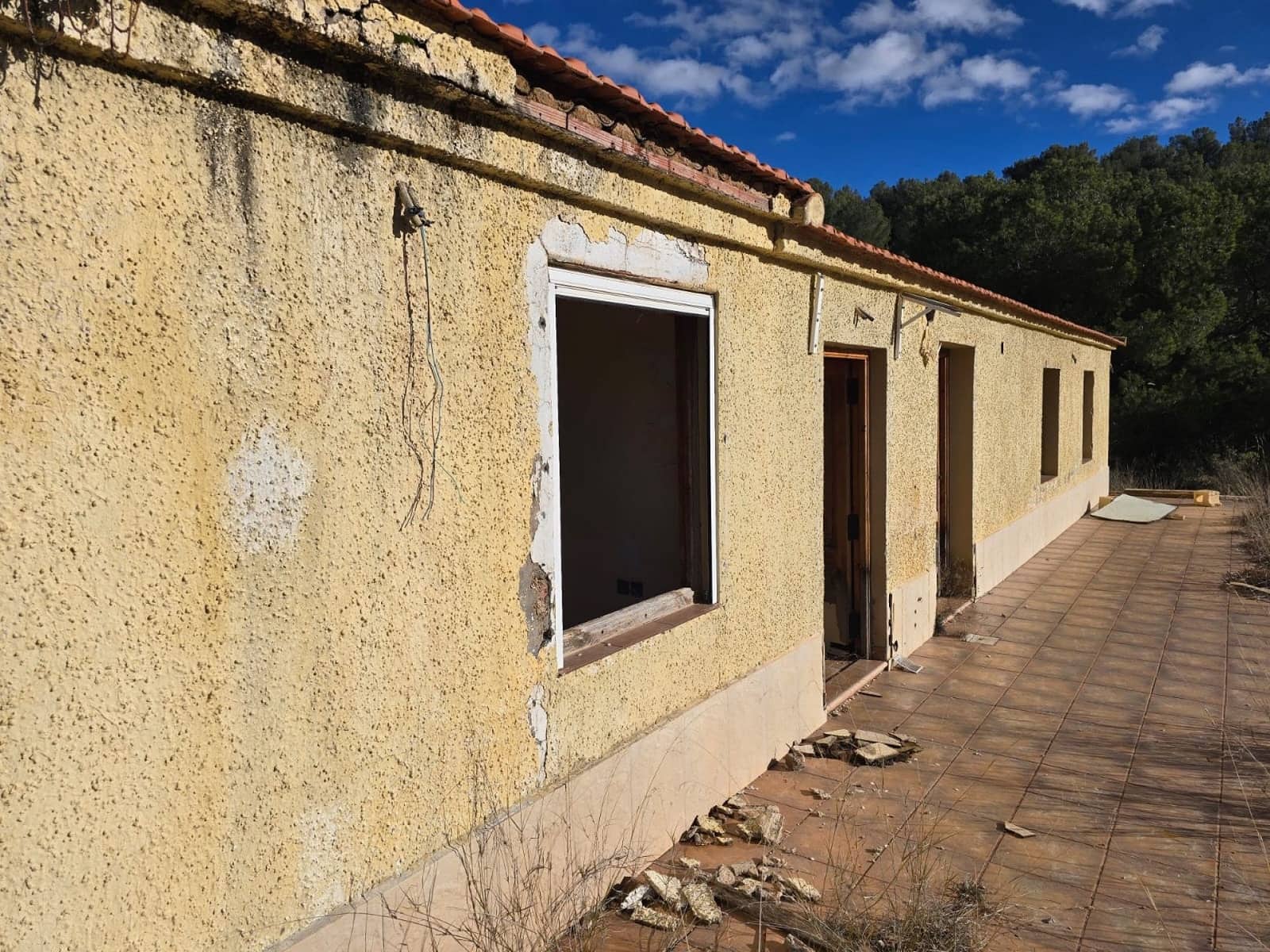 3 soveværelse Villa til salg i Petrel / Petrer - € 99.995 (Ref: 9538927)