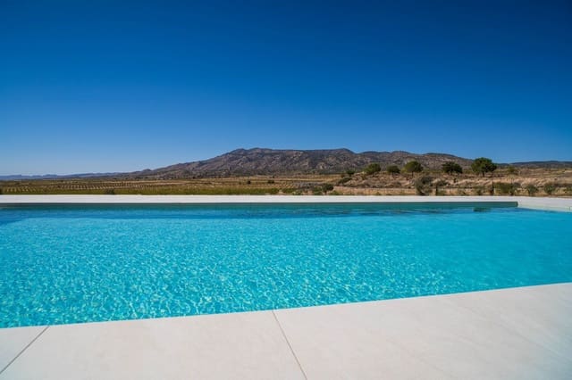 3 Zimmer Villa zu verkaufen in Pinoso mit Pool - 349.995 € (Ref: 9543076)