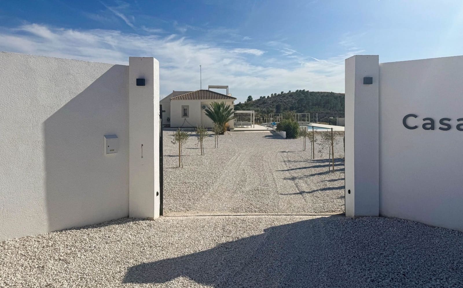 3 Zimmer Villa zu verkaufen in Pinoso mit Pool - 349.995 € (Ref: 9543076)