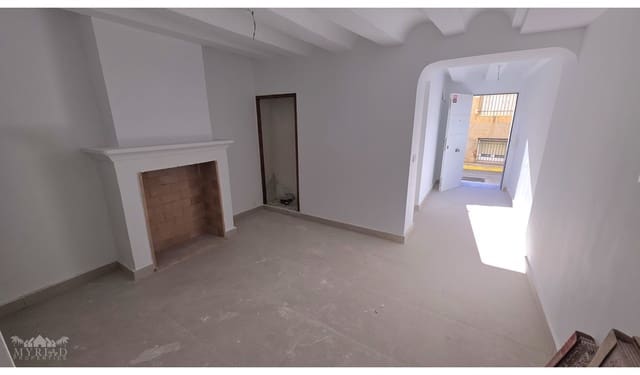 3 sovrum Hus till salu i Pinoso med pool - 135 000 € (Ref: 9543078)