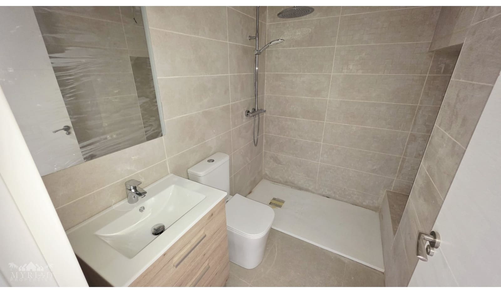 3 sovrum Hus till salu i Pinoso med pool - 135 000 € (Ref: 9543078)