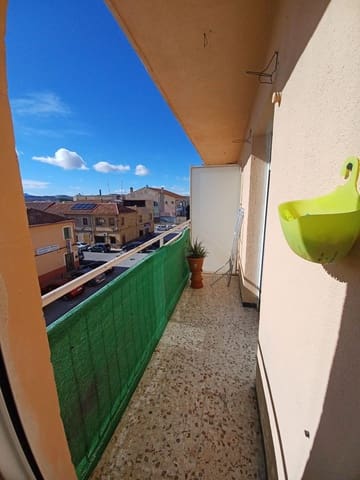 3 Zimmer Apartment zu verkaufen in Pinoso mit Pool - 79.995 € (Ref: 9547632)