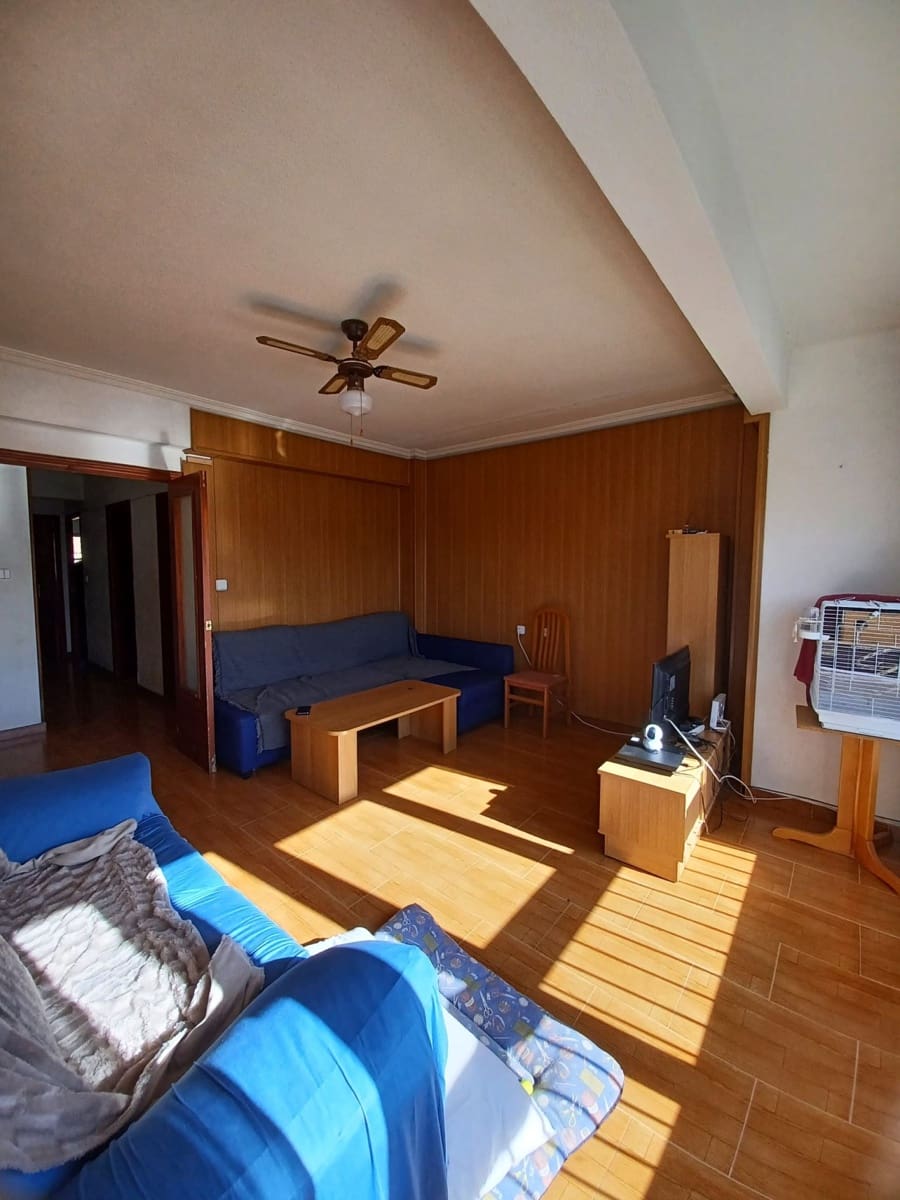 3 Zimmer Apartment zu verkaufen in Pinoso mit Pool - 79.995 € (Ref: 9547632)