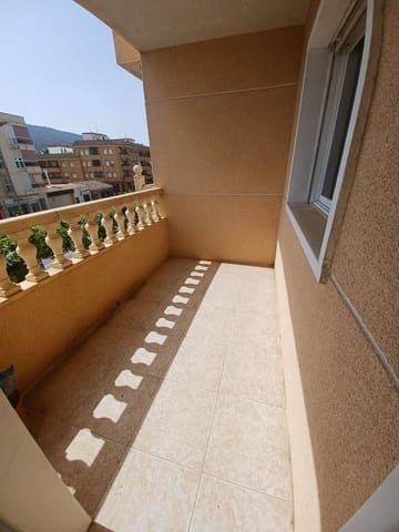 3 Zimmer Apartment zu verkaufen in Pinoso mit Pool Garage - 95.995 € (Ref: 9547633)