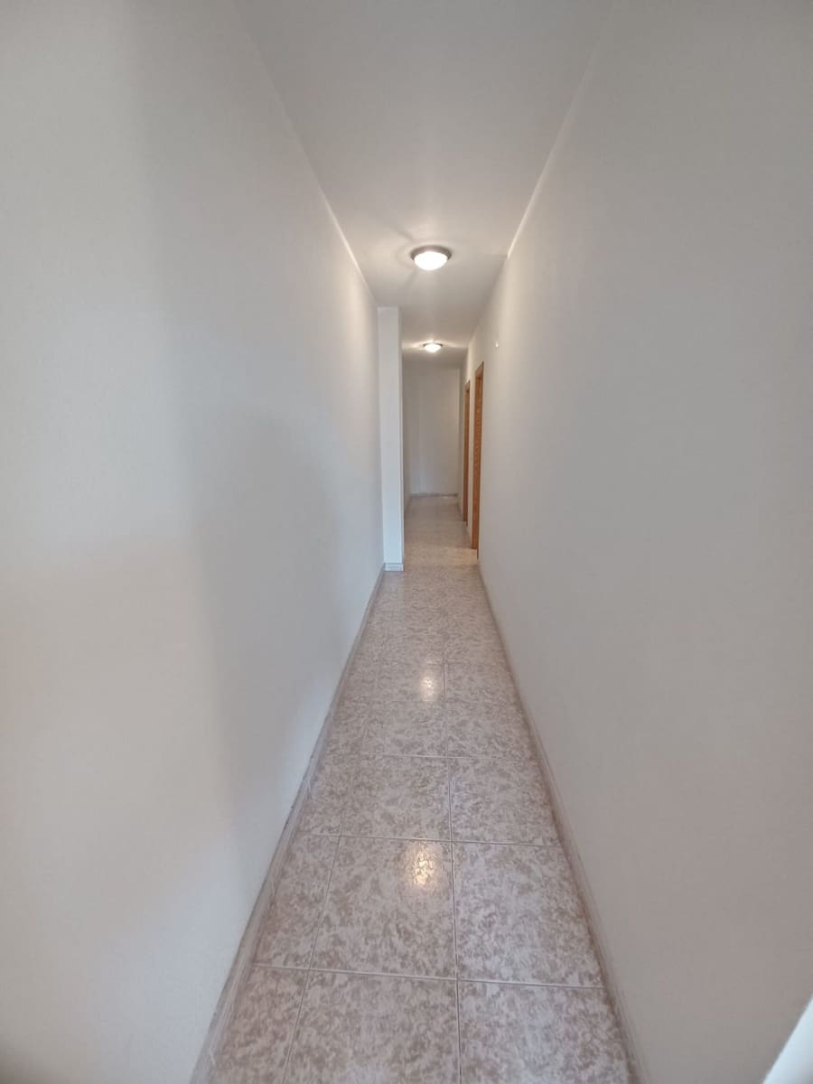 3 Zimmer Apartment zu verkaufen in Pinoso mit Pool Garage - 95.995 € (Ref: 9547633)