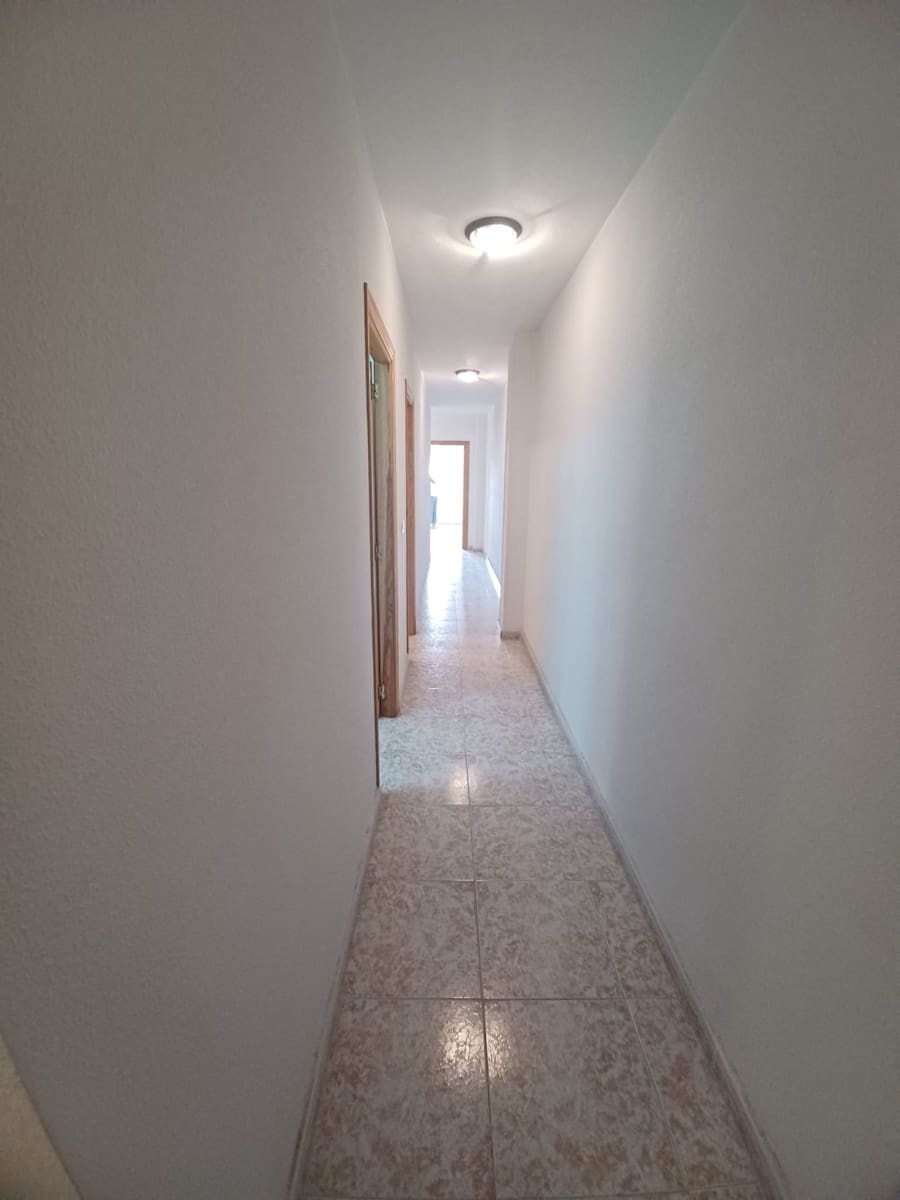 3 Zimmer Apartment zu verkaufen in Pinoso mit Pool Garage - 95.995 € (Ref: 9547633)