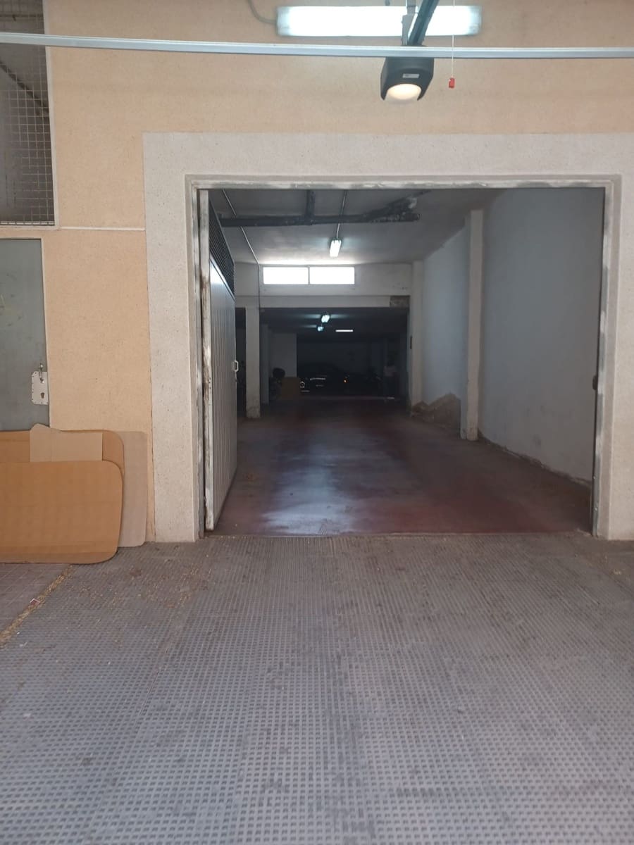 3 Zimmer Apartment zu verkaufen in Pinoso mit Pool Garage - 95.995 € (Ref: 9547633)