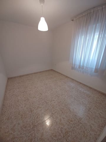 3 Zimmer Apartment zu verkaufen in Pinoso mit Pool Garage - 95.995 € (Ref: 9547633)