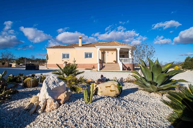 3 slaapkamer Villa te koop in Rodriguillo, Pinoso met zwembad - € 395.000 (Ref: 9547635)