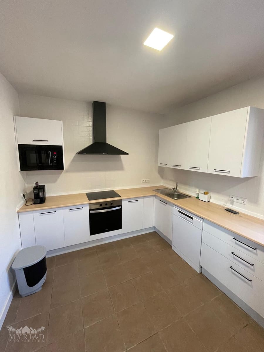 4 soverom Villa til salgs i Jumilla med svømmebasseng - € 315 000 (Ref: 9550841)