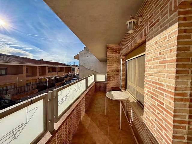 5 bedroom Townhouse for sale in Pinoso with pool garage - € 399,995 (Ref: 9554575)