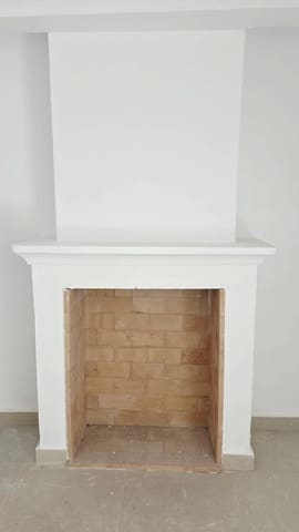 3 sypialnia Dom na sprzedaż w Pinoso z basenem - 135 000 € (Ref: 9560924)