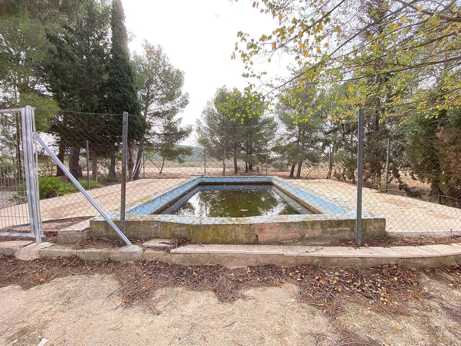 Finca/Casa Rural de 8 habitaciones en Pinoso en venta con piscina - 399.000 € (Ref: 9578469)