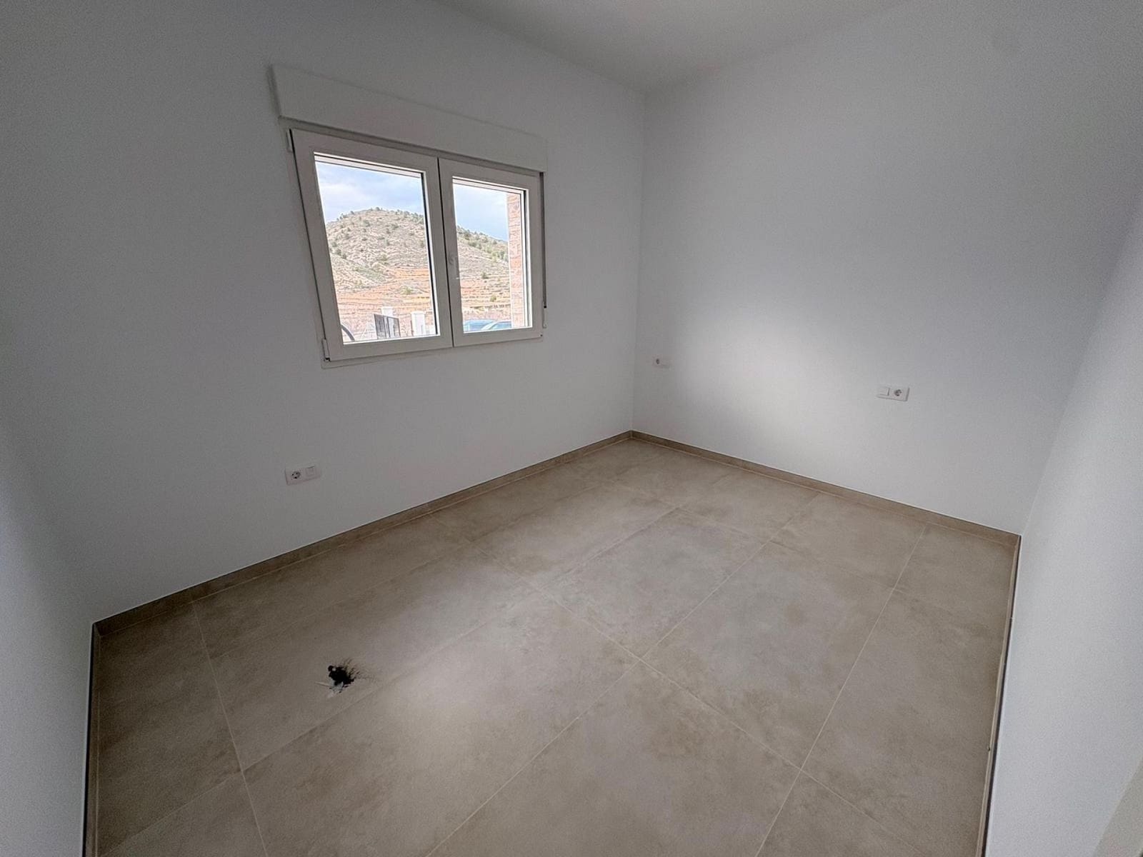 3 quarto Moradia para venda em Pinoso com piscina - 399 995 € (Ref: 9585408)