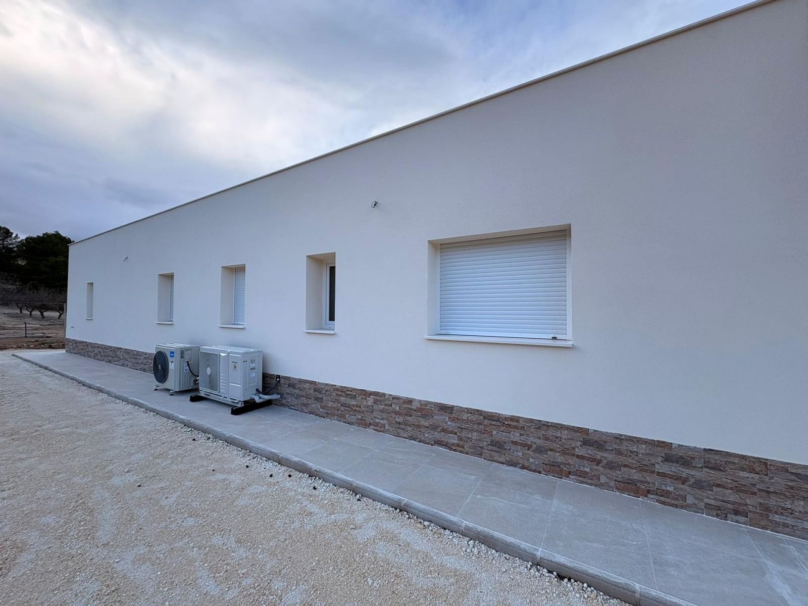 3 quarto Moradia para venda em Pinoso com piscina - 399 995 € (Ref: 9585408)