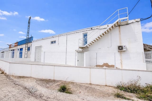 4 camera da letto Commerciale in vendita in Villena con piscina garage - 226.600 € (Rif: 9590730)